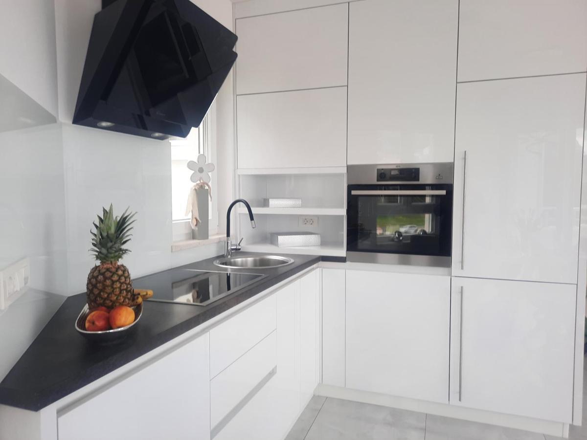 Apartment Anny De Luxe With Sea View Makarska Ngoại thất bức ảnh