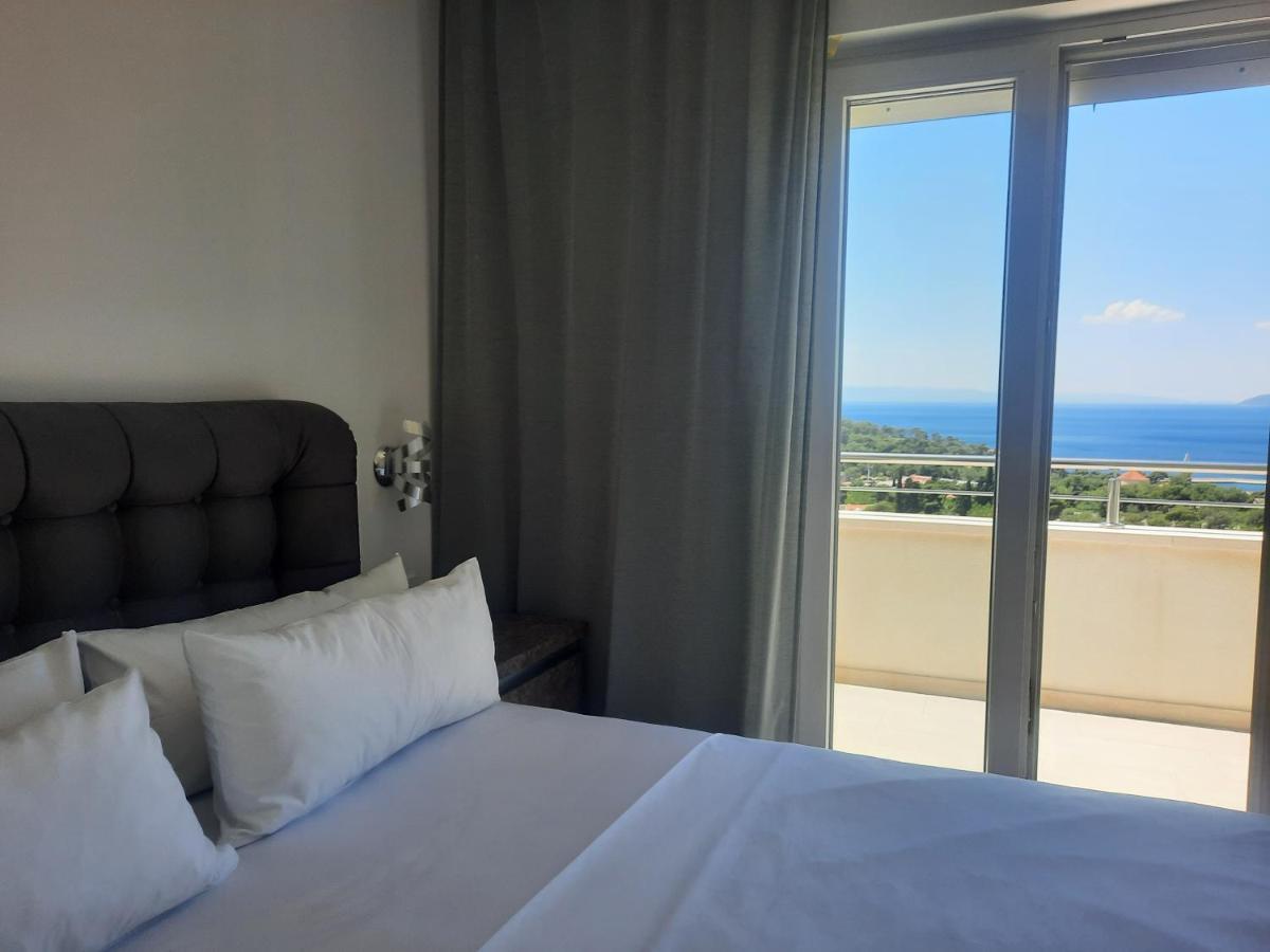 Apartment Anny De Luxe With Sea View Makarska Ngoại thất bức ảnh