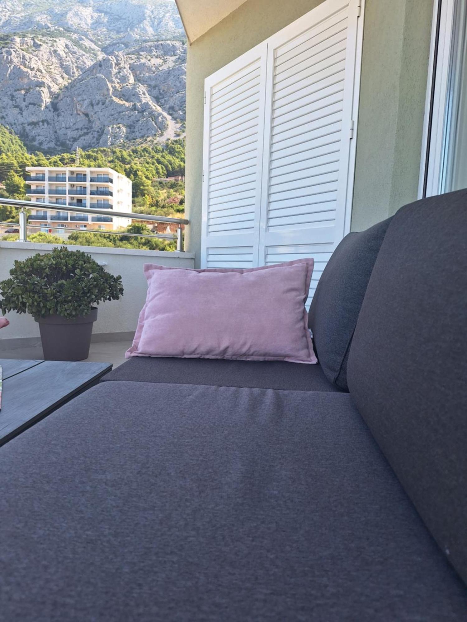Apartment Anny De Luxe With Sea View Makarska Ngoại thất bức ảnh